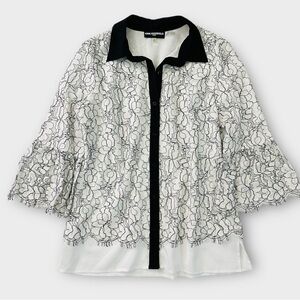 Karl Lagerfeld Floral Lace Bell Sleeve Button Down Top Size XS White Black‎